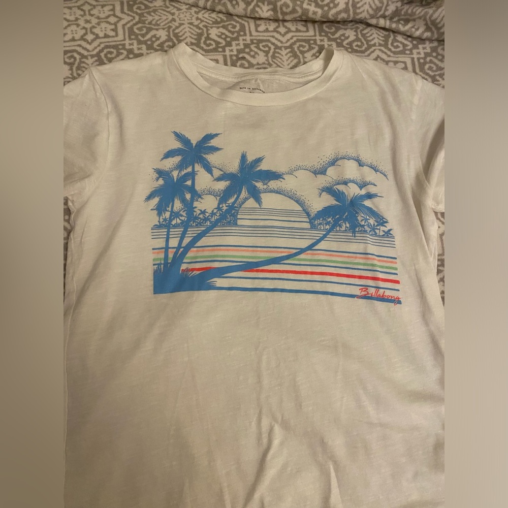 Billabong white palm tree shirt